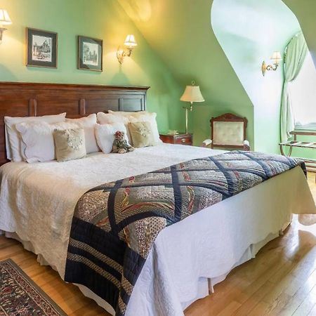 シャーロットタウン フィッツロイ ホール Bed & Breakfast エクステリア 写真