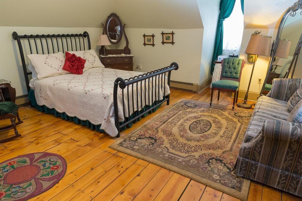シャーロットタウン フィッツロイ ホール Bed & Breakfast 部屋 写真